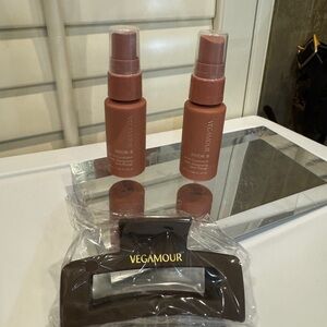 NEW Vegamour Hydra-8 Leave in Conditioner & Clip‎